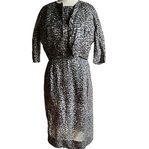 1950s Vintage | Leslie Fay Silk cocktail Set Sheath Dress & Jacket | Size 6